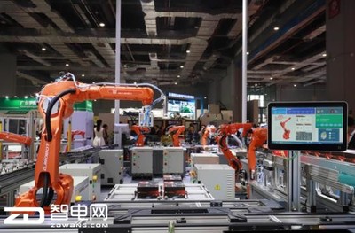 钱江机器人工博会上签订销售大单 国产机器人为中国智造蓄力